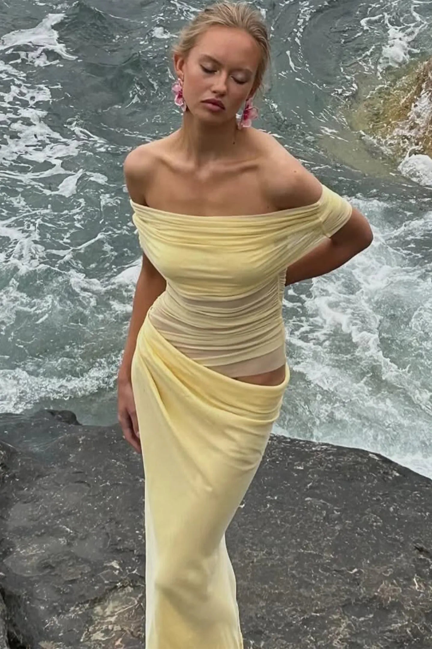 Leona Off Shoulder Maxi Dress